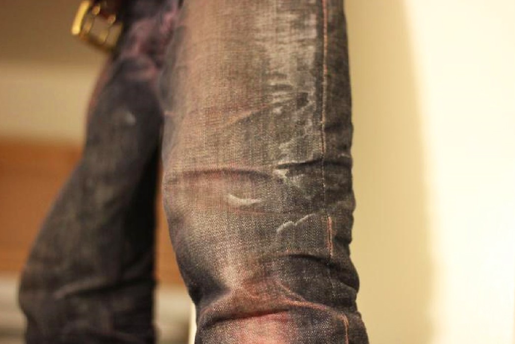 fade-friday-nf-red-core-selvedge-various-stages-of-wear-legs-model