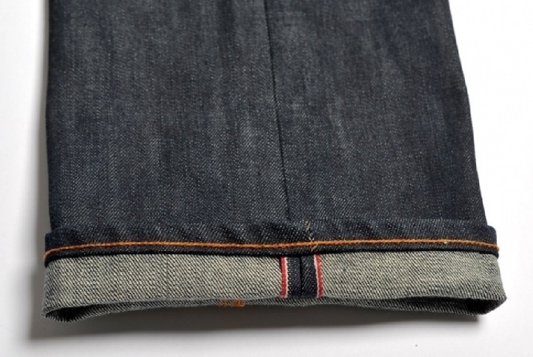 phable-jeans-initial-thoughts-on-the-new-australian-raw-denim-front-leg