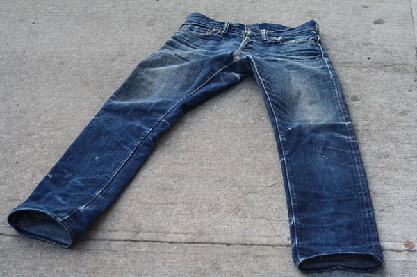 Laid Flat - Skull Jeans 5010xx 6×6 (4 Years, Unknown Washes)