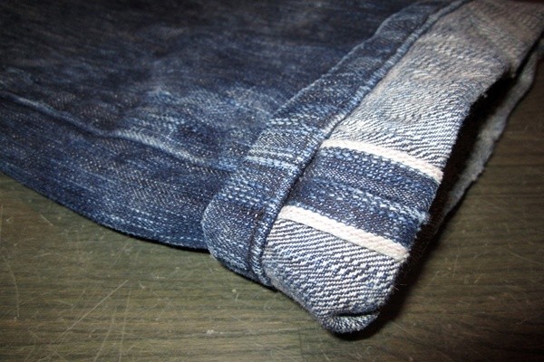 Selvedge fade on Naked and Famous Big Slub jeans.