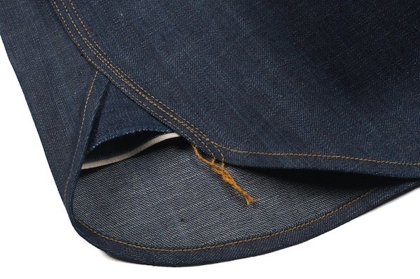 Chambray lined gusset with chainstitch runoff