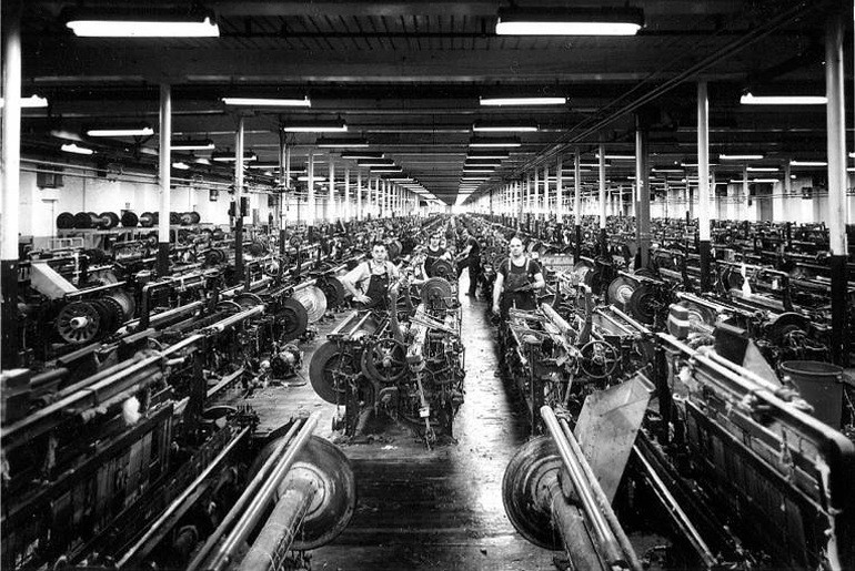 The Rise and Fall of the Amoskeag Denim Mills