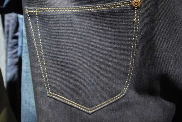 Denim Valley's hybrid nature doesn't just end at the fabric. The back pockets on their sample are part Levi's, part Lee back pockets.