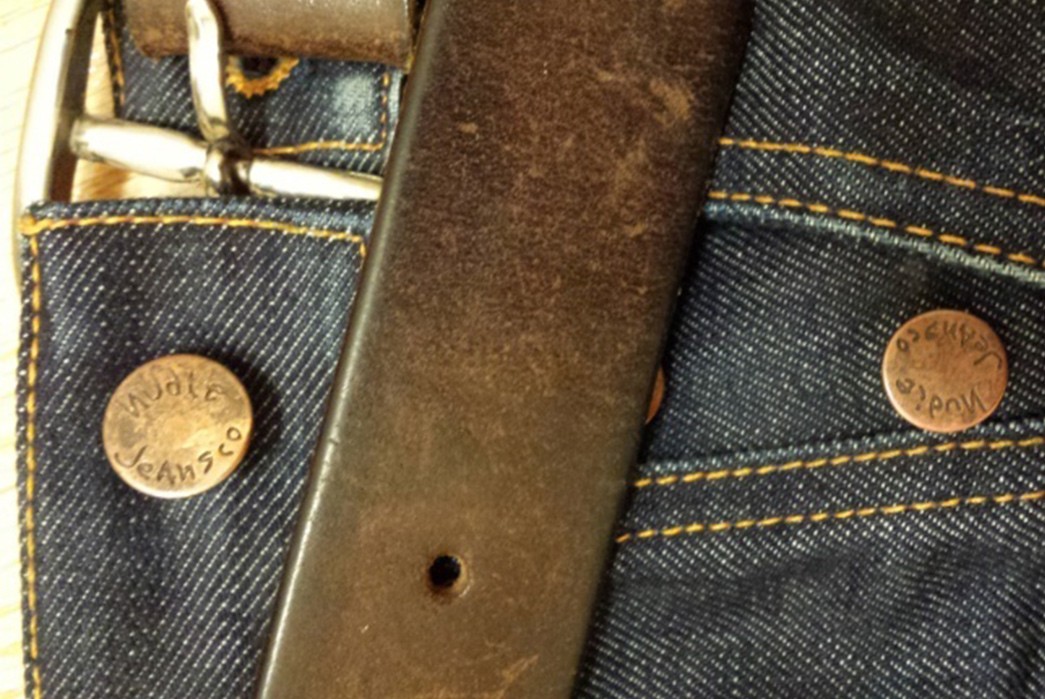 nudie-jeans-steady-eddie-denim-review-buttons-belt