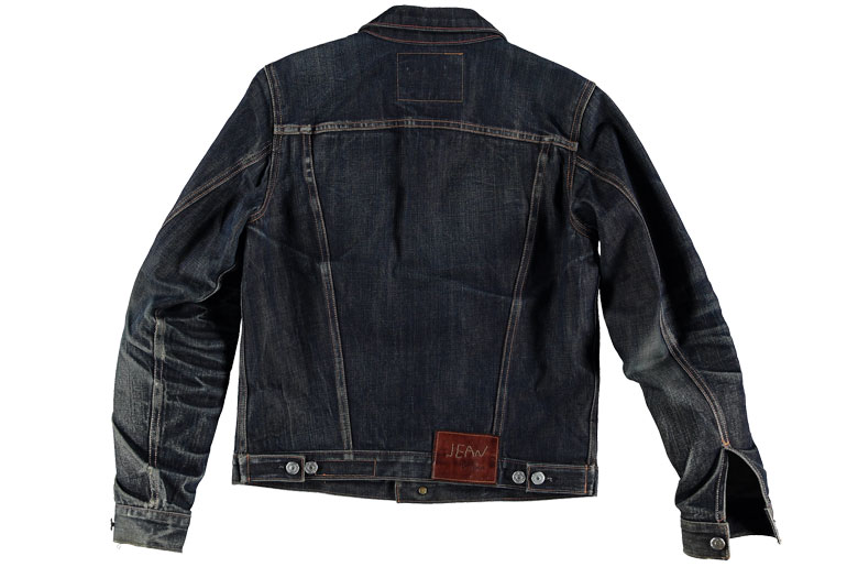 Fade Friday – Jean Shop Denim Jacket (7 years, 1 soak, 0 washes)