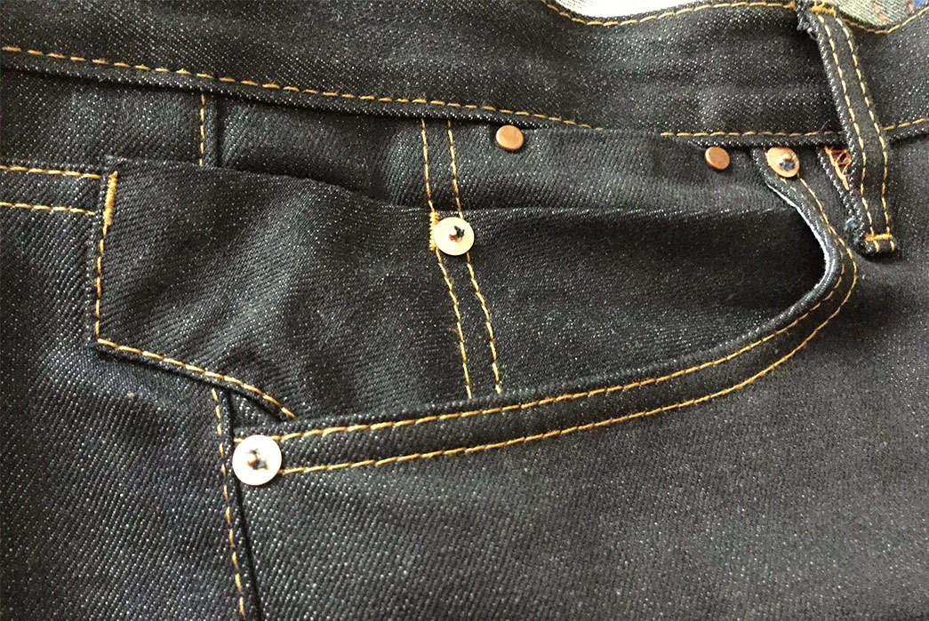williamsburg-garment-company-the-grand-st-denim-review-top-front-pocket-2