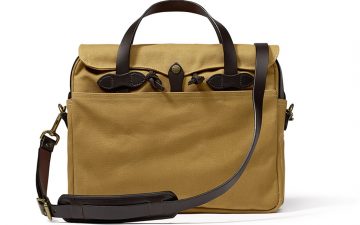 filson-256-classic-briefcase-review-worn-out-beige-bag