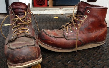 red wing 875 moc toe boot