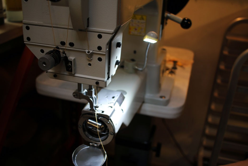 big-sewing-machine