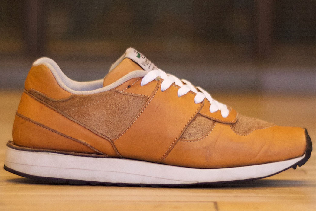 Victory-Sportswear-Trail-Runner--All-Natural-Veg-Tan-Leather-&-Suede-Worn-Side