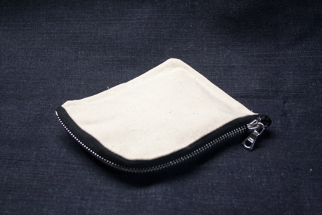 The final result from our guide on how to make a zip wallet.