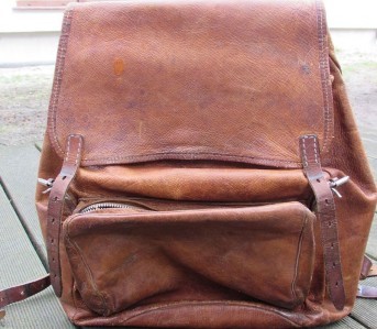 leather-rucksack-front-fade-of-the-day