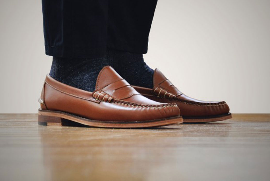 Oak-Street-Bootmakers-Cognac Beefroll Penny Loafer-Socks-Shoes