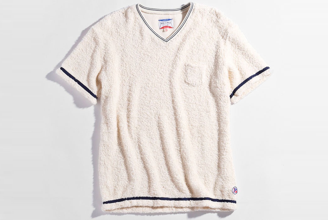 Pherrows-bakapile v-t-White-short-shirt