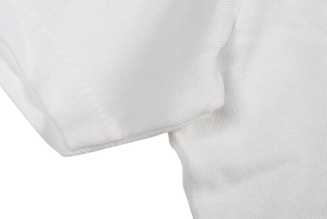 lady-white-oarsman-t-shirt-white-armpit