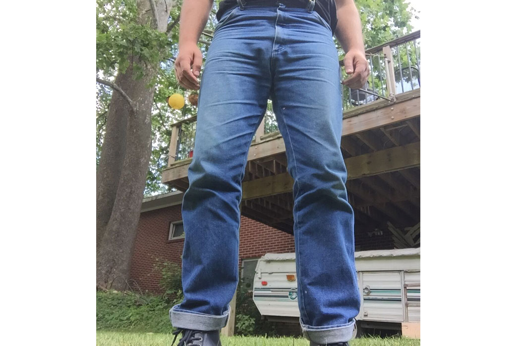 Fade-of-the-Day-Wrangler-Cowboy-Cut-Rigid-Slim-Fit-Jean-Front