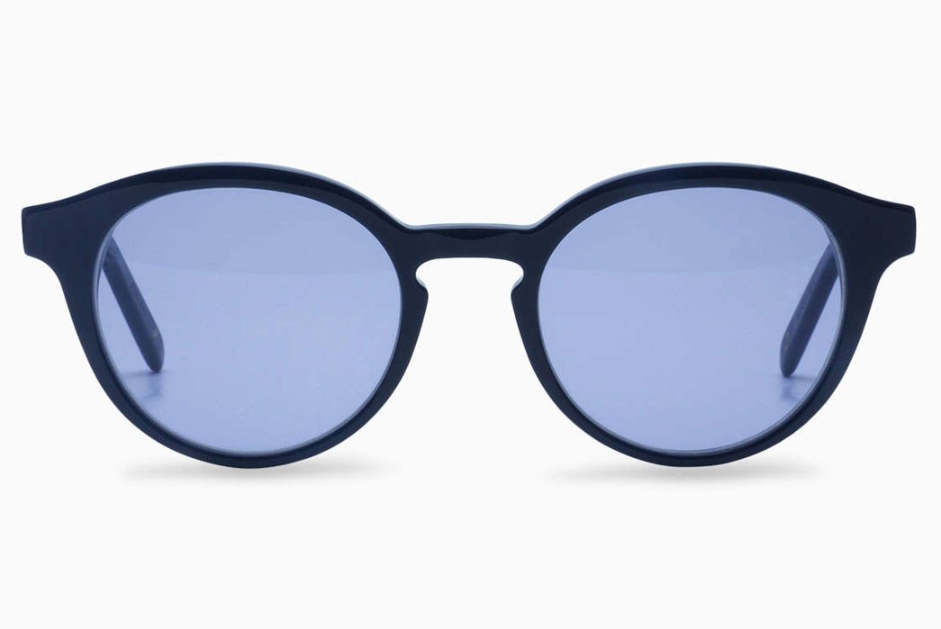 Tenue-de-Nîmes-x-Dick-Moby-Indigo-Inspired-Recycled-Plastic-Sunglasses-Nimes-Day-Shades-Front