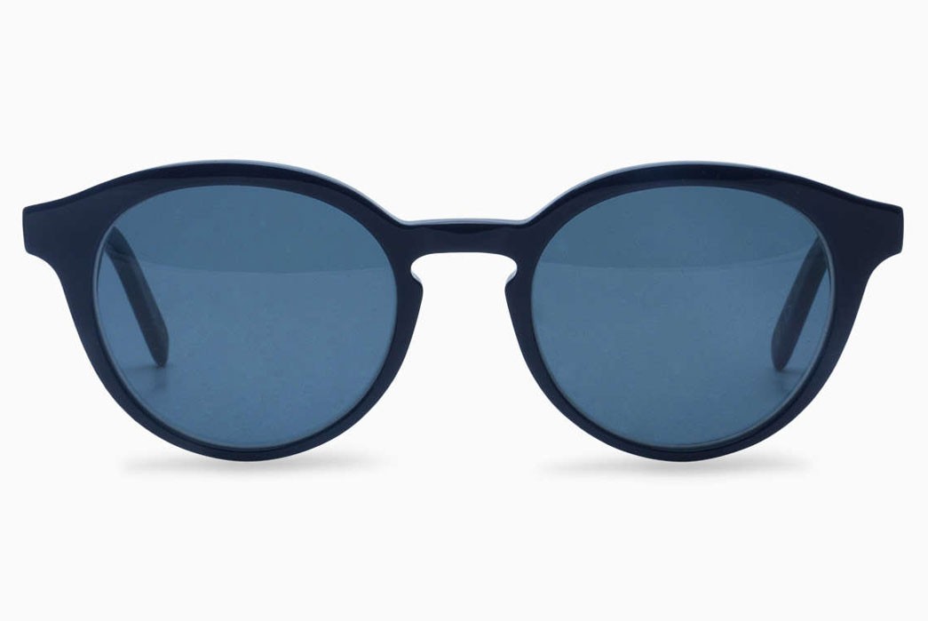 Tenue-de-Nîmes-x-Dick-Moby-Indigo-Inspired-Recycled-Plastic-Sunglasses-Nimes-Front