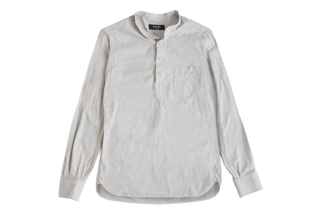Stock-Mfg-Cement-Gray-Banded-Collar-Popover-Front