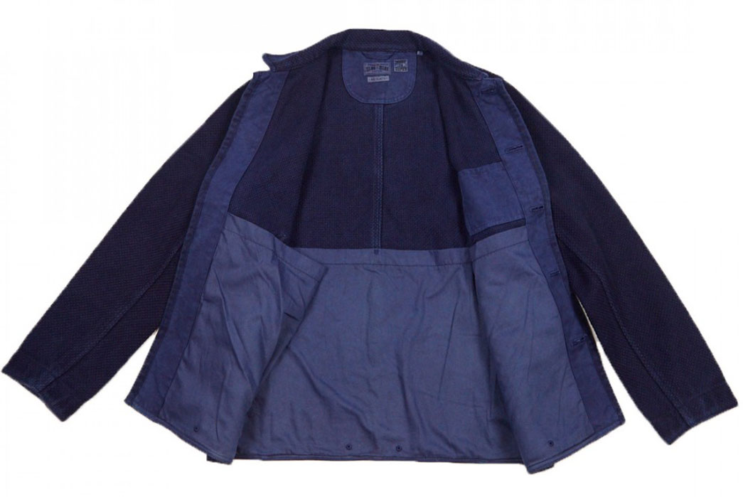 blue-blue-japan-hand-dyed-indigo-sashiko-hunting-jacket-front-interior