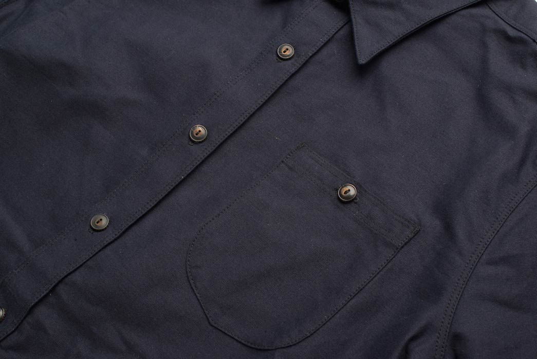 freenote-cloth-fall-winter-16-made-in-usa-shirting-bodie-navy-close-up