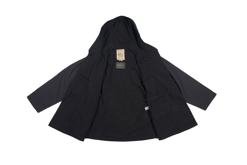 monitaly-vancloth-reversible-field-shell-jackets-black-front-interior