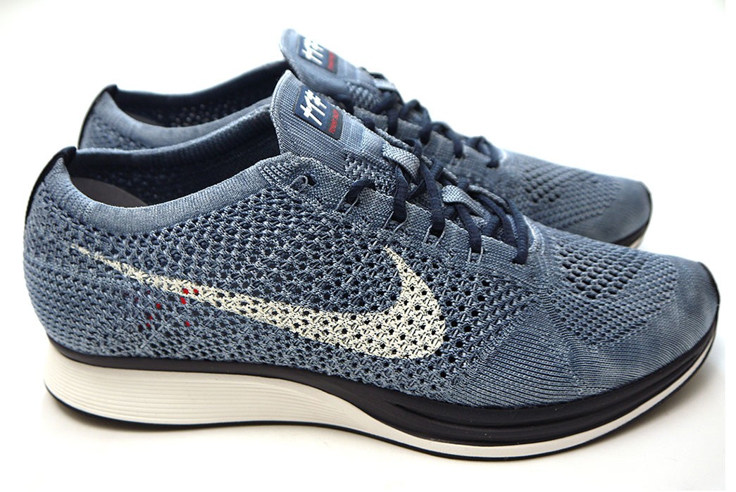 nike-hand-indigo-dyed-flyknit-racer-for-2020-tokyo-olympics-side-pair