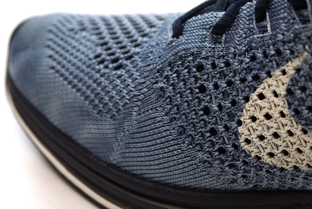 nike-hand-indigo-dyed-flyknit-racer-for-2020-tokyo-olympics-toe-side-interior