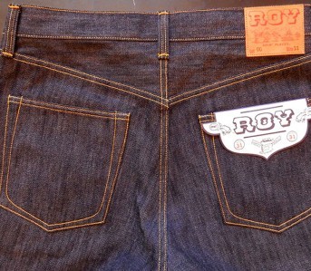 Roy-Denim-RS-00-Classic-Fit-13-75-oz-Loom-State-Jeans-Back-Close-Up