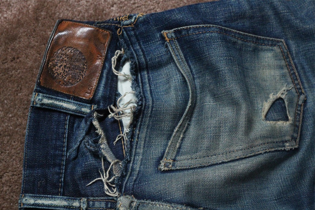 fade-of-the-day-bru-na-boinne-front-pocket-jeans-9-months-3-washes-unknown-soaks-back-pocket