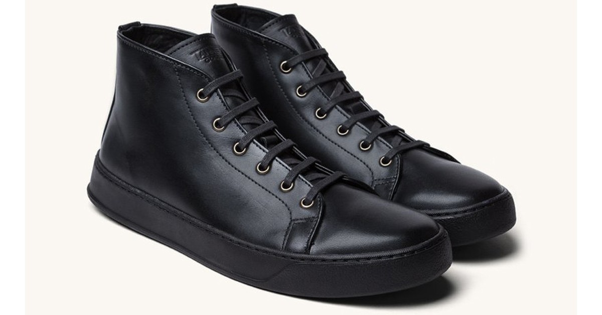 Tanner Goods All Black Court Classic Mid
