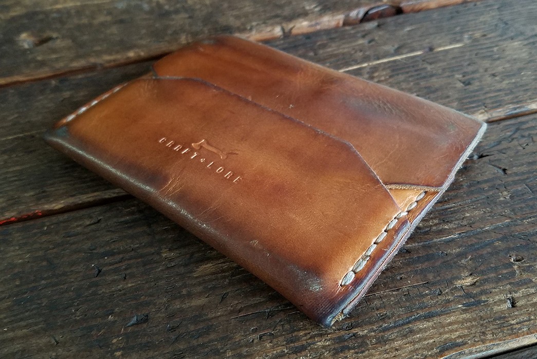 fade-of-the-day-craft-and-lore-enfold-wallet-6-months-front-angle