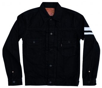 momotaro-b2105sp-15-7oz-ocean-rinsed-black-x-black-type-ii-denim-jacket-front