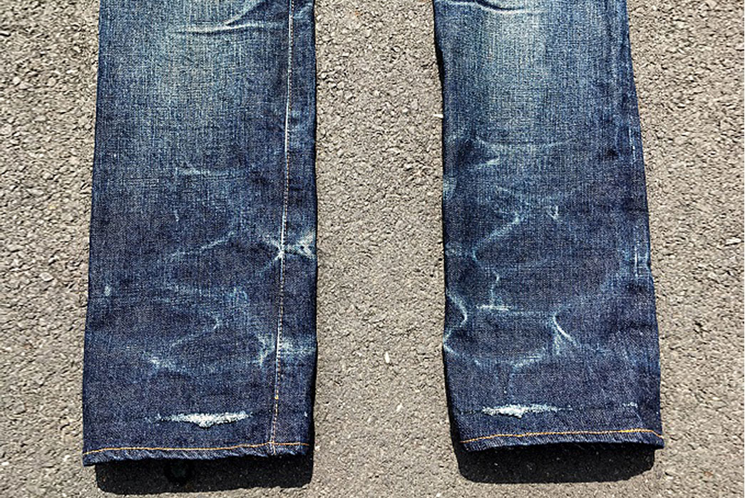 fade-friday-samurai-jeans-s003jp-15th-anniversary-1-year-1-wash-1-soak-legs-down-2
