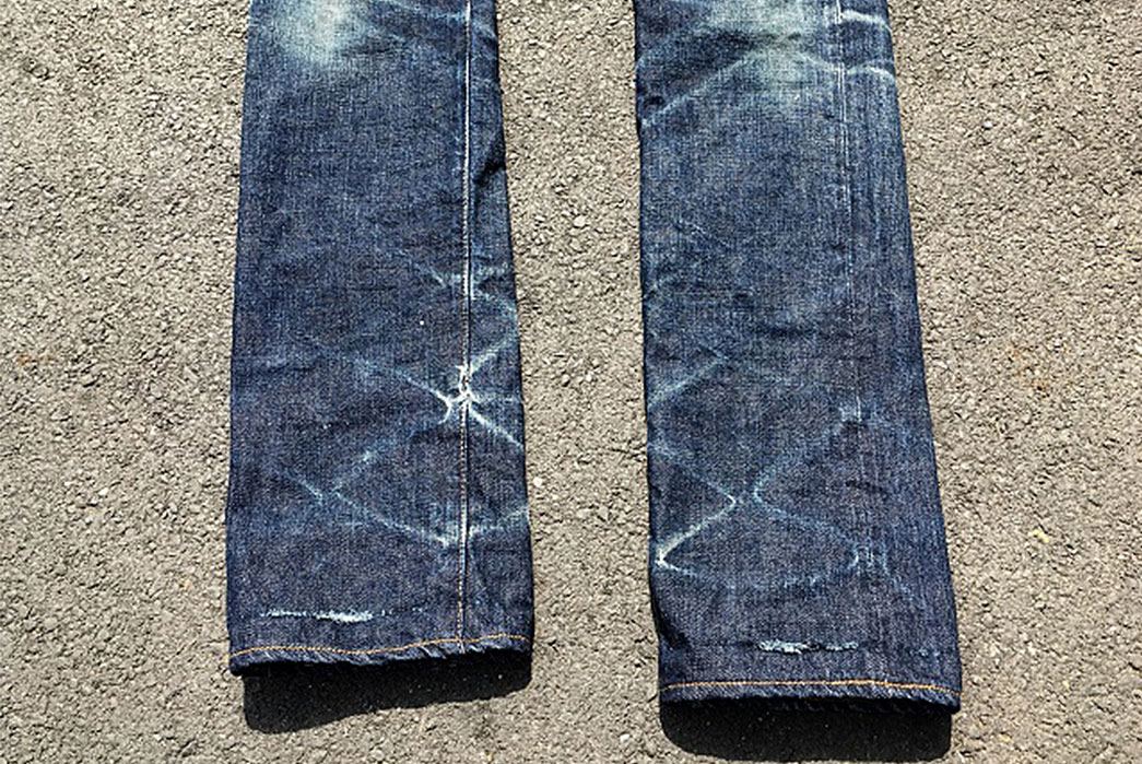 fade-friday-samurai-jeans-s003jp-15th-anniversary-1-year-1-wash-1-soak-legs-down