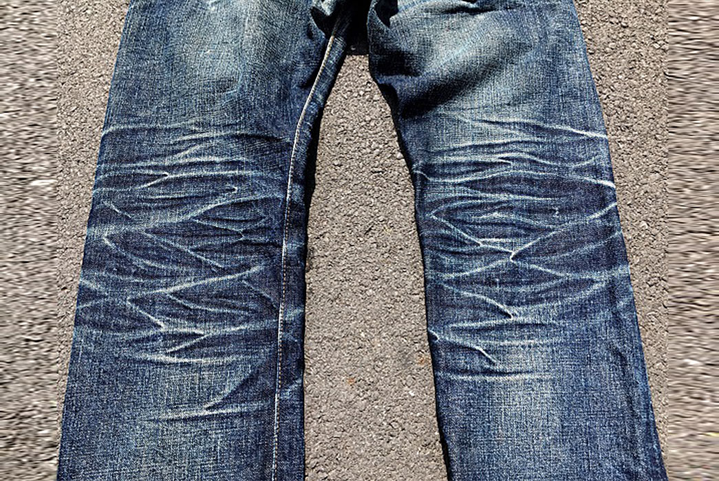 fade-friday-samurai-jeans-s003jp-15th-anniversary-1-year-1-wash-1-soak-legs