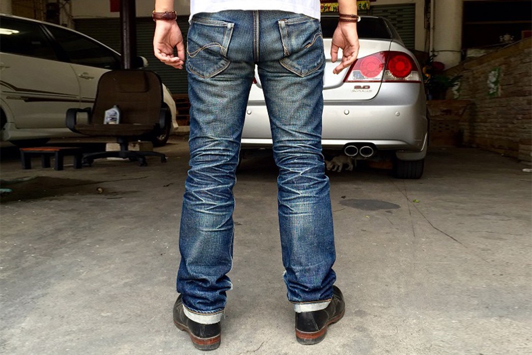 fade-friday-samurai-jeans-s003jp-15th-anniversary-1-year-1-wash-1-soak-model-back