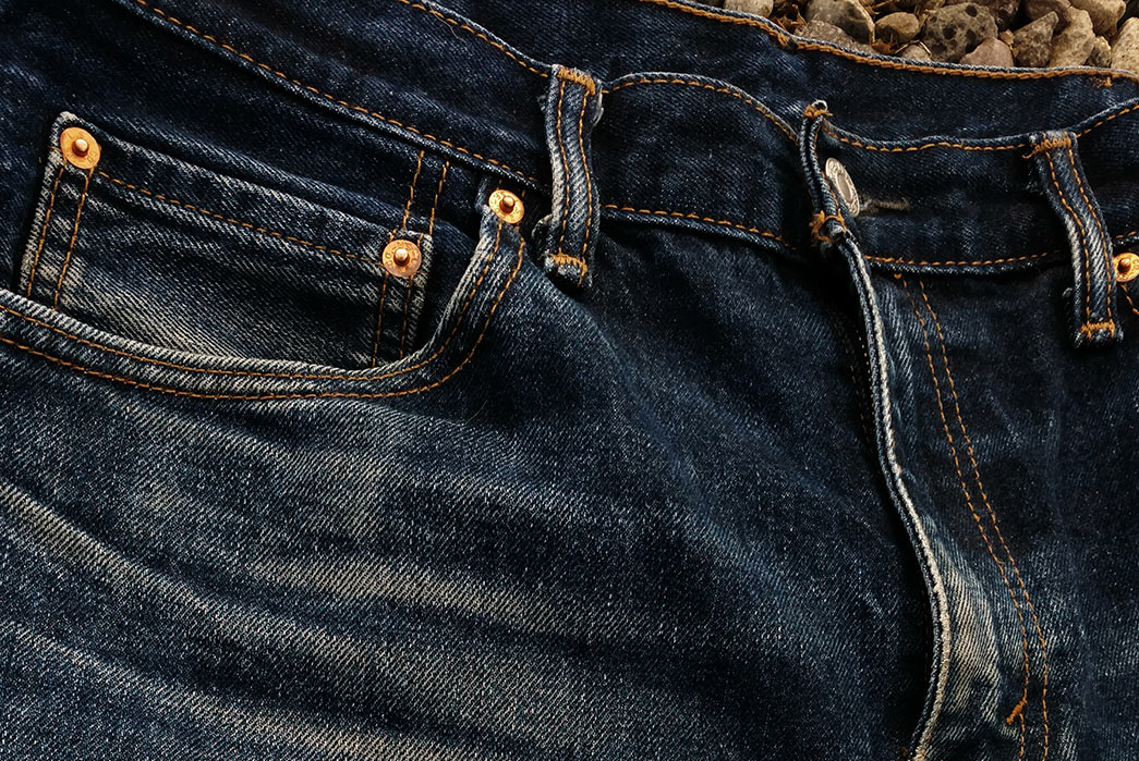 Fade-of-the-Day---Levi's-517-Bootcut-(6-Months,-Unknown-Washes)-front-right-pocket