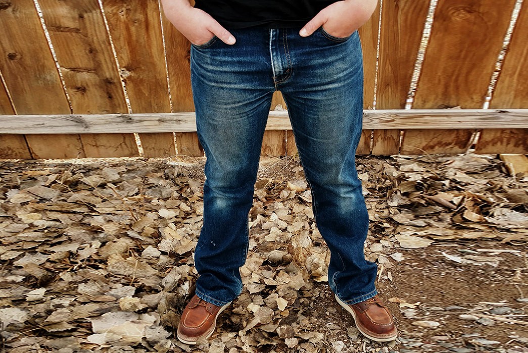 Fade-of-the-Day---Levi's-517-Bootcut-(6-Months,-Unknown-Washes)-model-front