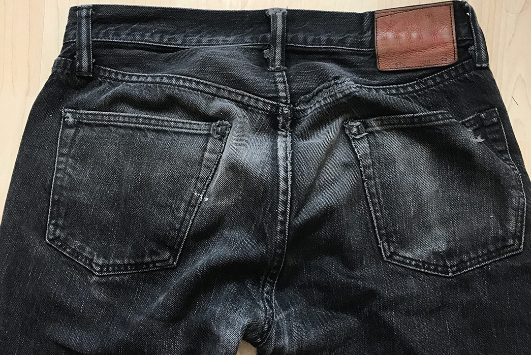 fade-of-the-day-type-iii-black-8-months-3-washes-back-top