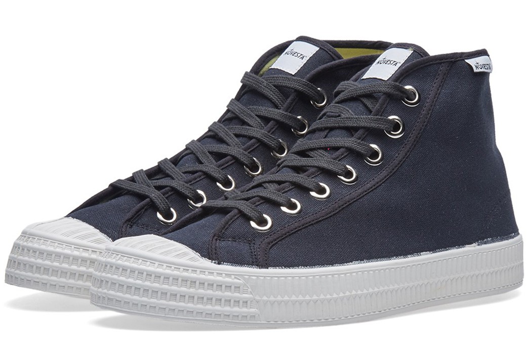 novesta-made-in-slovakia-star-dribble-and-star-master-sneakers-deep-blue
