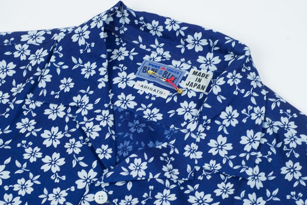 Blue-Blue-Japan-Short-Sleeve-Bassen-Indigo-Dyed-Blooming-Sakura-Print-Shirt-front-collar