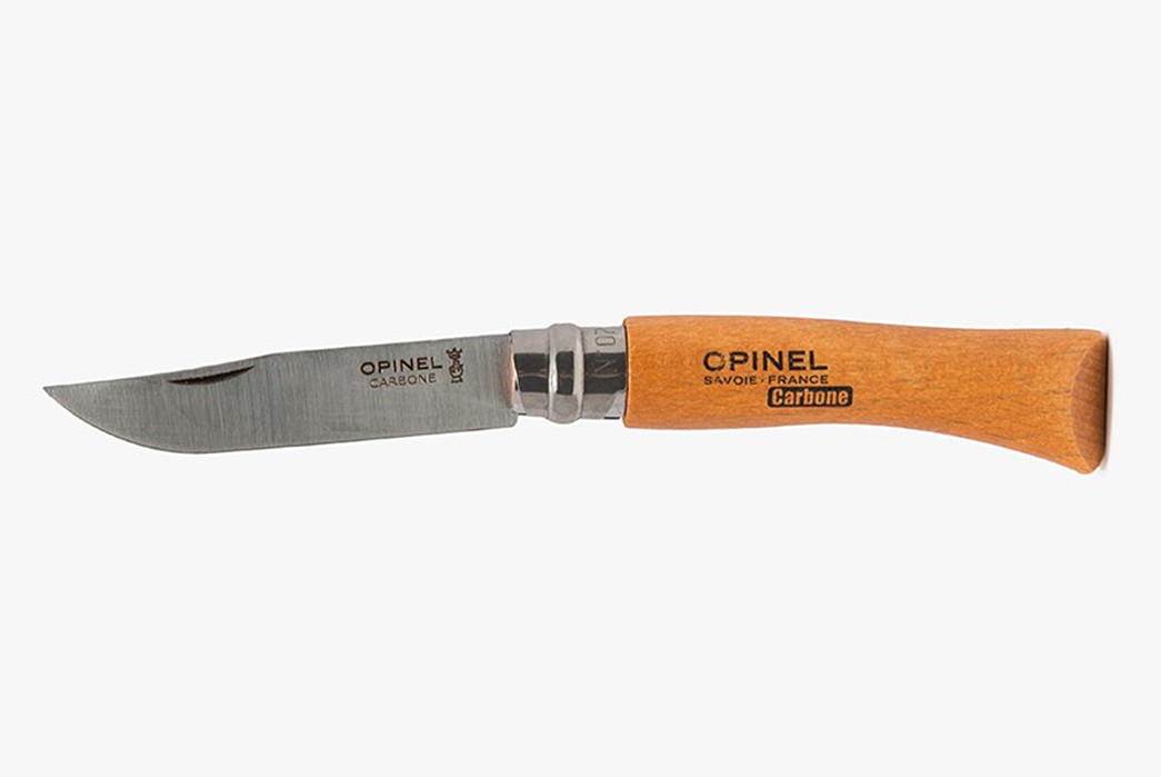 Pocket-Knives---Five-Plus-One-1)-Opinel-N°7-Carbon-Steel-Pocket-Knife-with-Beechwood-Handle