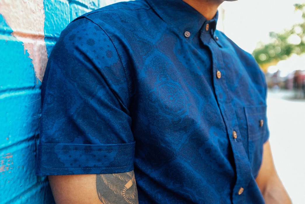 3sixteen-Releases-a-Duo-of-Shirts-for-Volume-4-of-Their-'Iterations'-Series-model-up-shoulders-detailed
