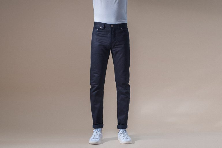 Noble-Denim-Goes-Tonal-With-Italian-All-Indigo-Selvedge-Small-Batch-Jeans-earnest-model-front