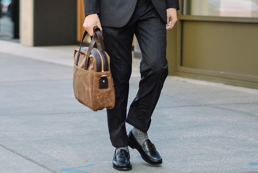 Oak-Street-Bootmakers-Enters-the-Bag-Game-with-Their-Utility-Briefcase-and-Tote-model