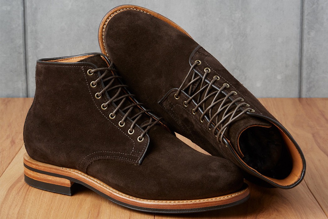 Viberg-2030-Dainite-Arabica-Calf-Suede-Derby-Boot-pair-front-side-and-inside