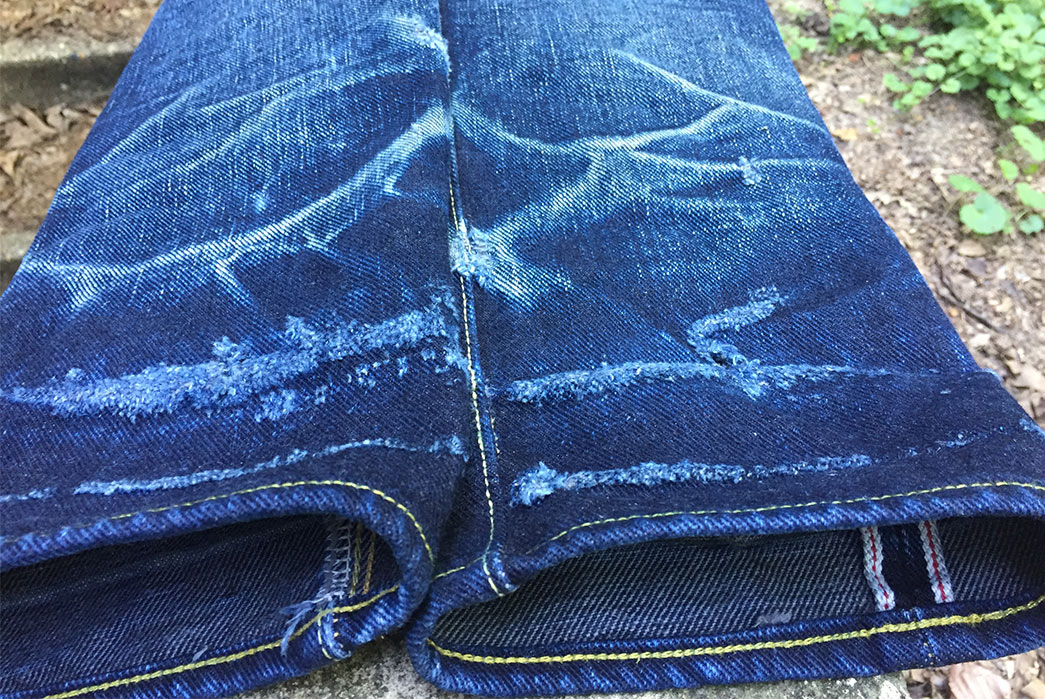 Fade-Friday---Iron-Heart-SExIH22-301s-(2.5-Years,-Unknown-Washes,-1-Soak)-legs-selvedge