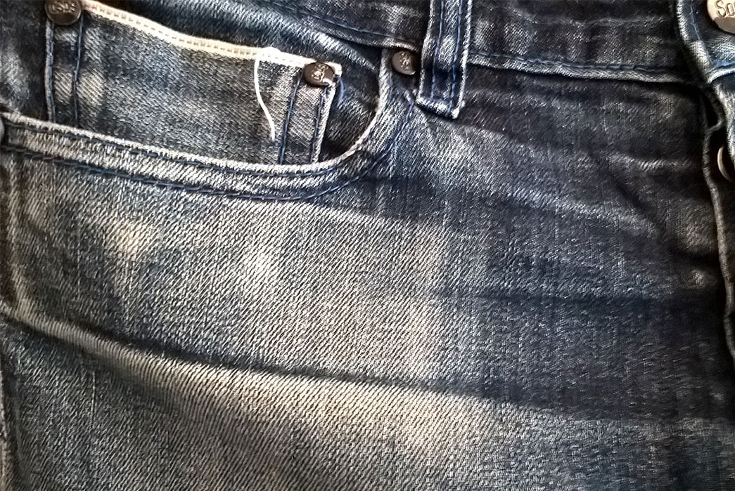 Fade-of-the-Day---SoSo-Custom-Jeans-(1.5-Years,-3-Washes)-front-top-right-pocket