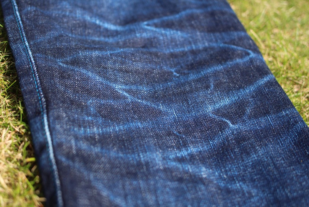 Fade-of-the-Day---Japan-Blue-JB0401-(5-Months,-2-Washes)-back-leg